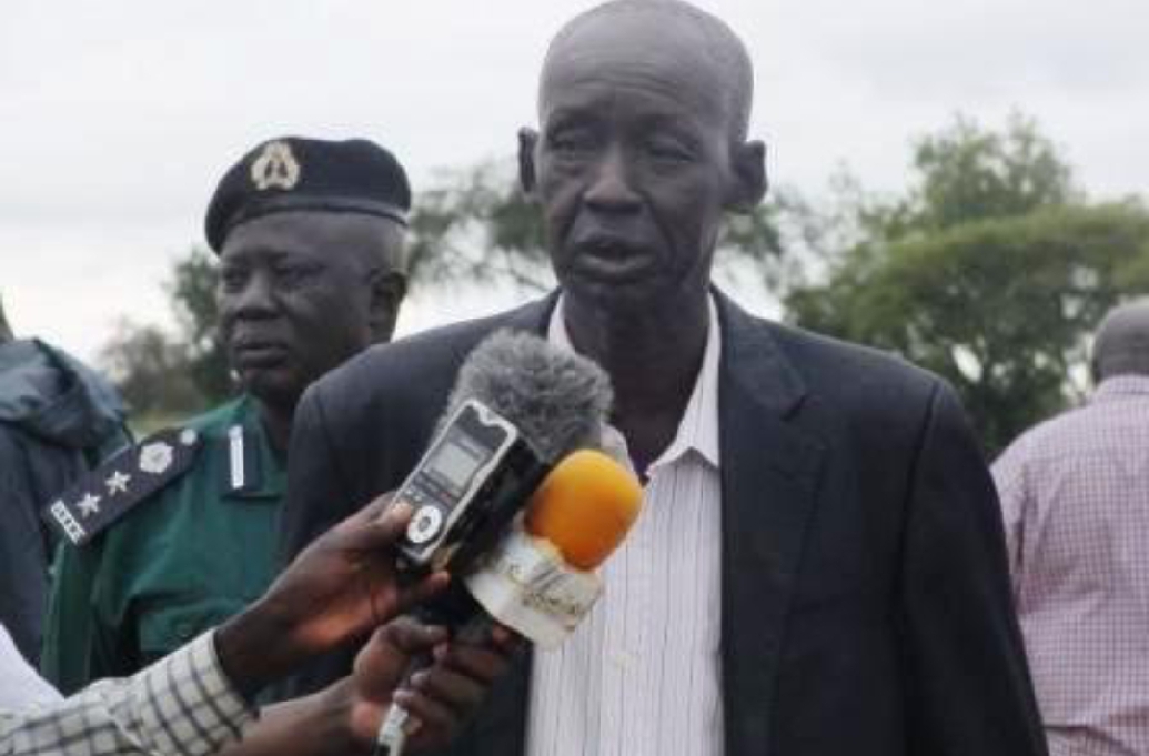 Jonglei deputy governor fires Bor Mayor from party.