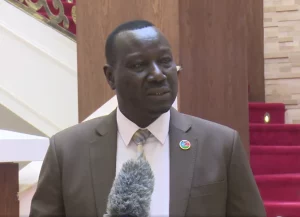 Finance Minister backtracks on advanced oil sale remarks
