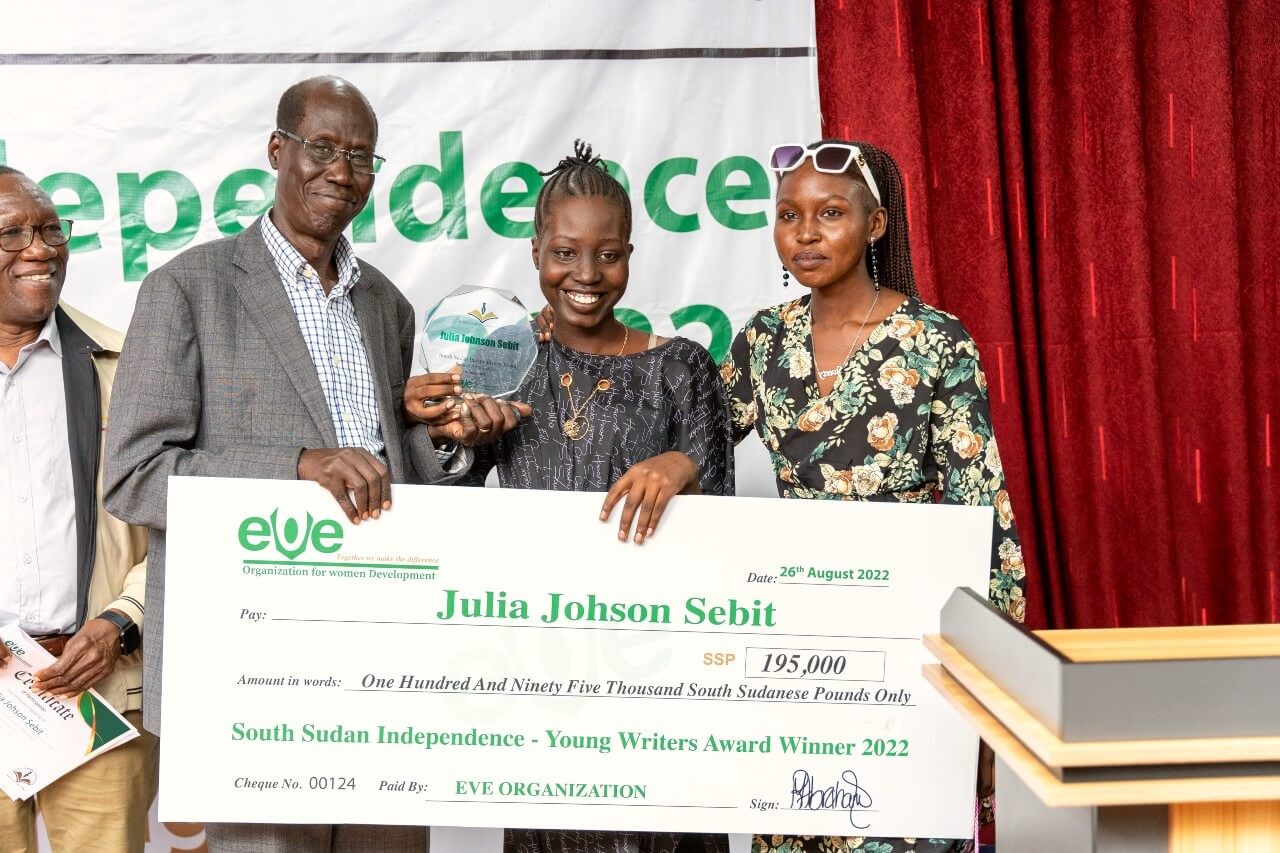 A young Lady Wins Big from Eve Organization