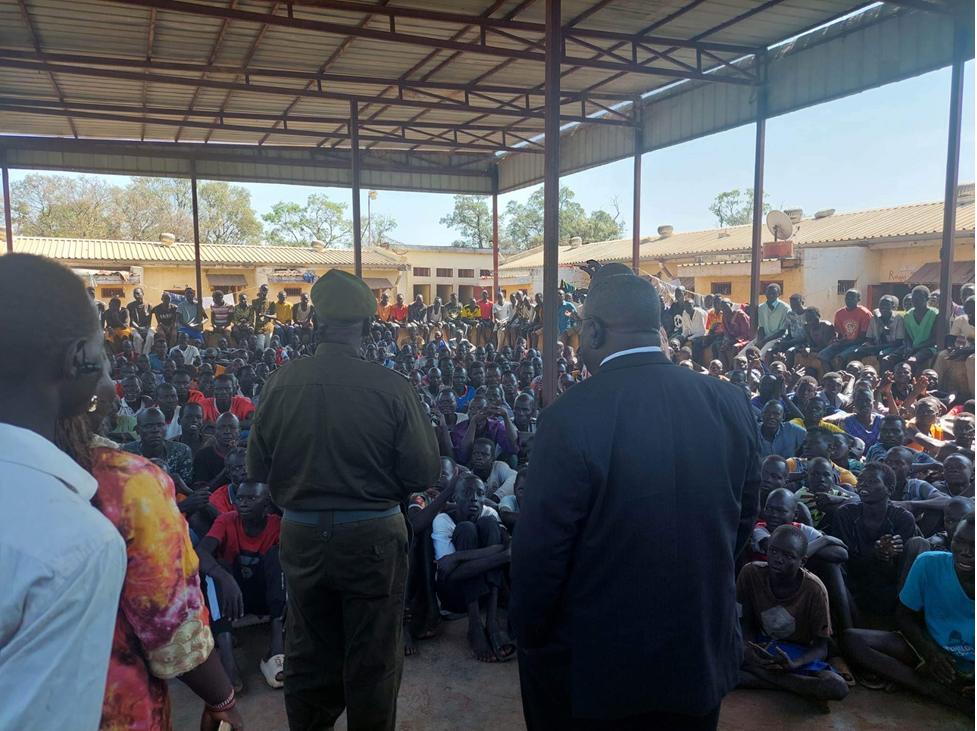 Aweil authorities pardon 100 inmates on minor offenses