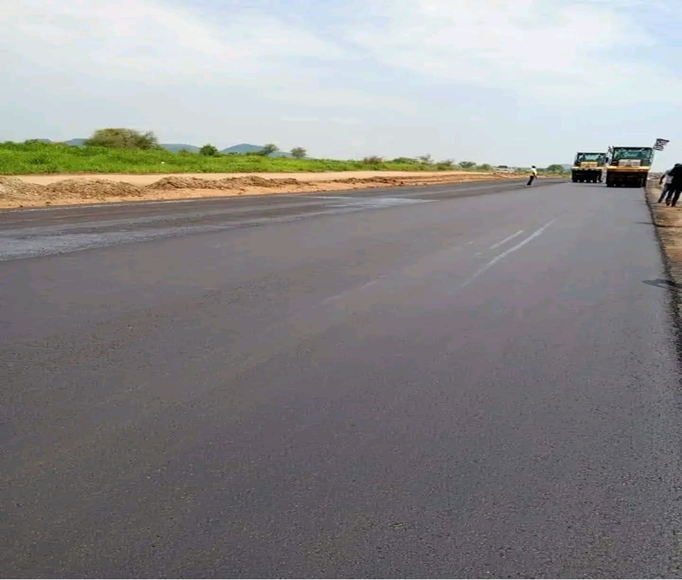 Locals affected by road construction in Aweil South demand compensation