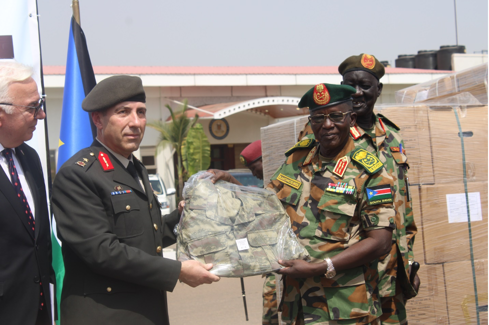 Türkiye donates 75,000 military uniforms to South Sudan