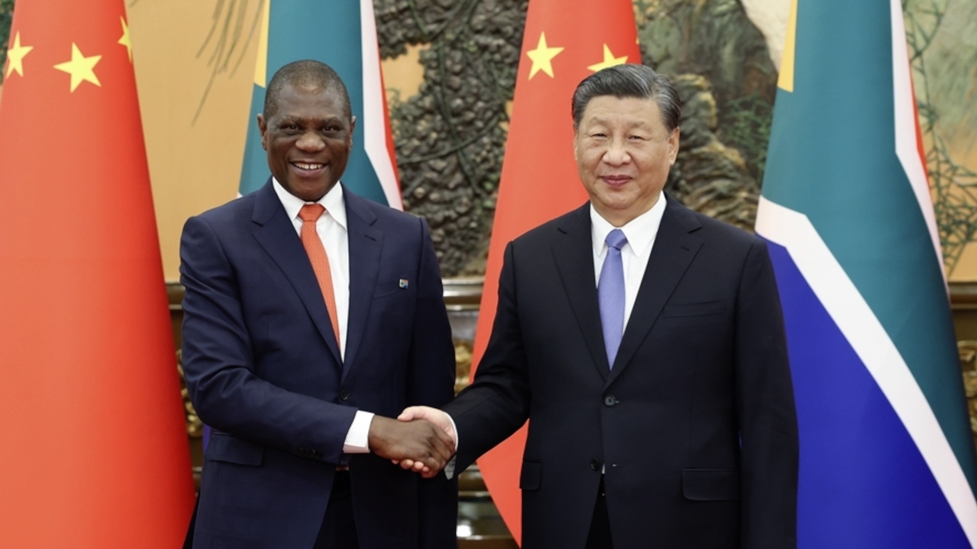 Xi Jinping meets with South African deputy president