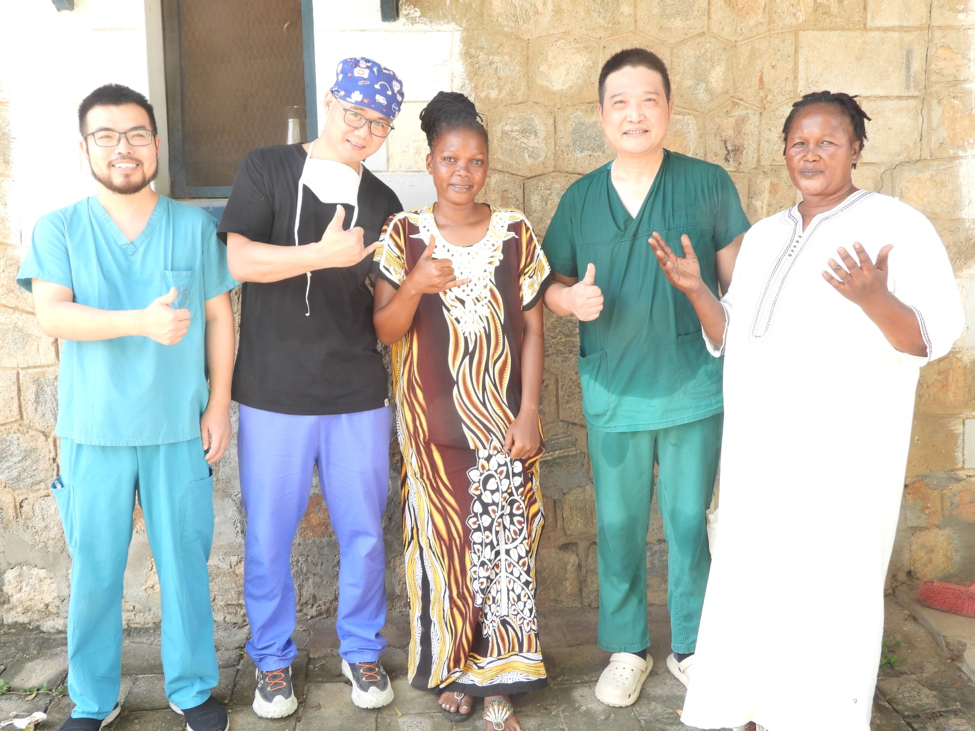 Chinese doctors relieve treatment burden of South Sudanese family