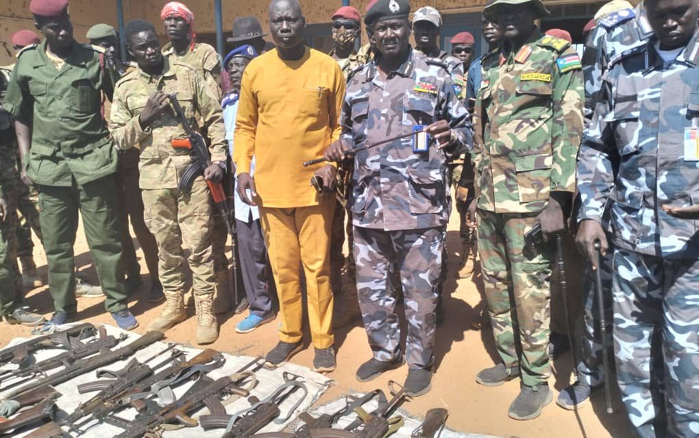 Armed forces collect 100 guns ahead of Christmas festivities in Bentiu