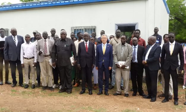 Chinese diplomats, South Sudanese students exchange views on Chinese modernization