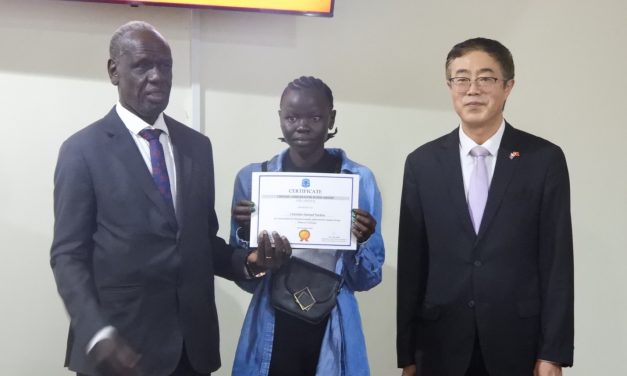 Chinese embassy provides scholarship to over 40 needy South Sudanese students